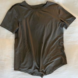 Army green Lululemon athletic top NW